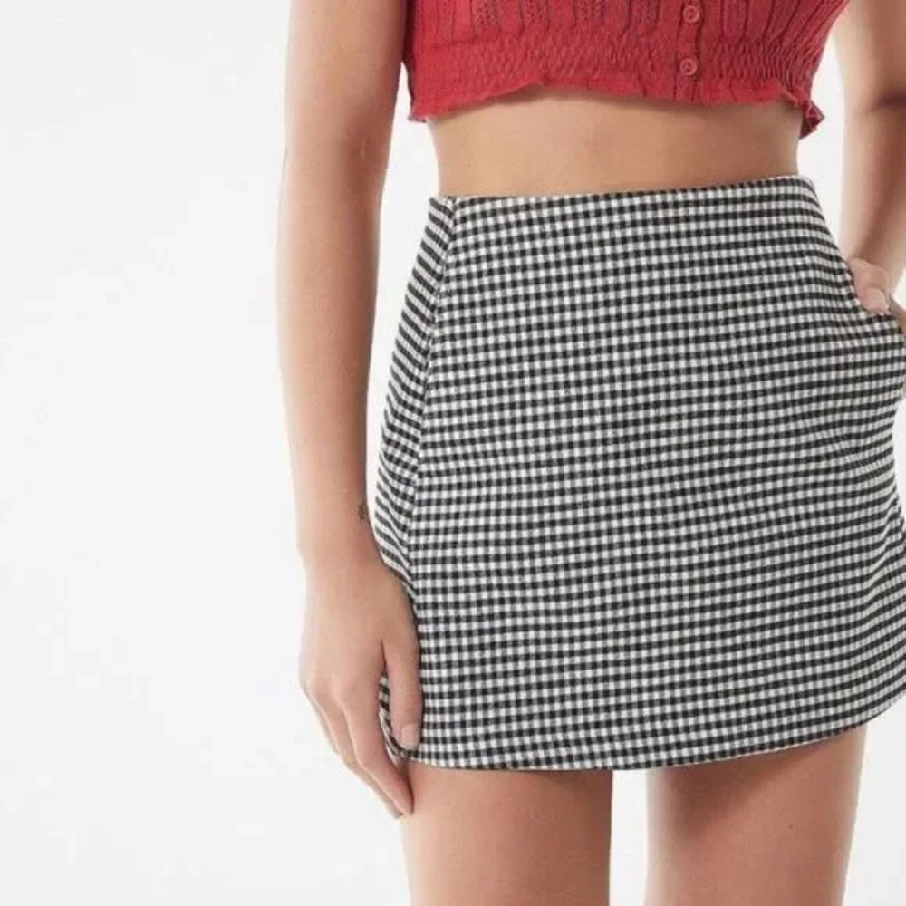 Urban Outfitters plaid/gingham mini skirt